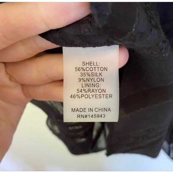 NWT Chelsea and Walker Ruffle Front Blouse 4 - Picture 8 of 9